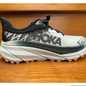 Hoka Challenger ATR 7 in White and Black